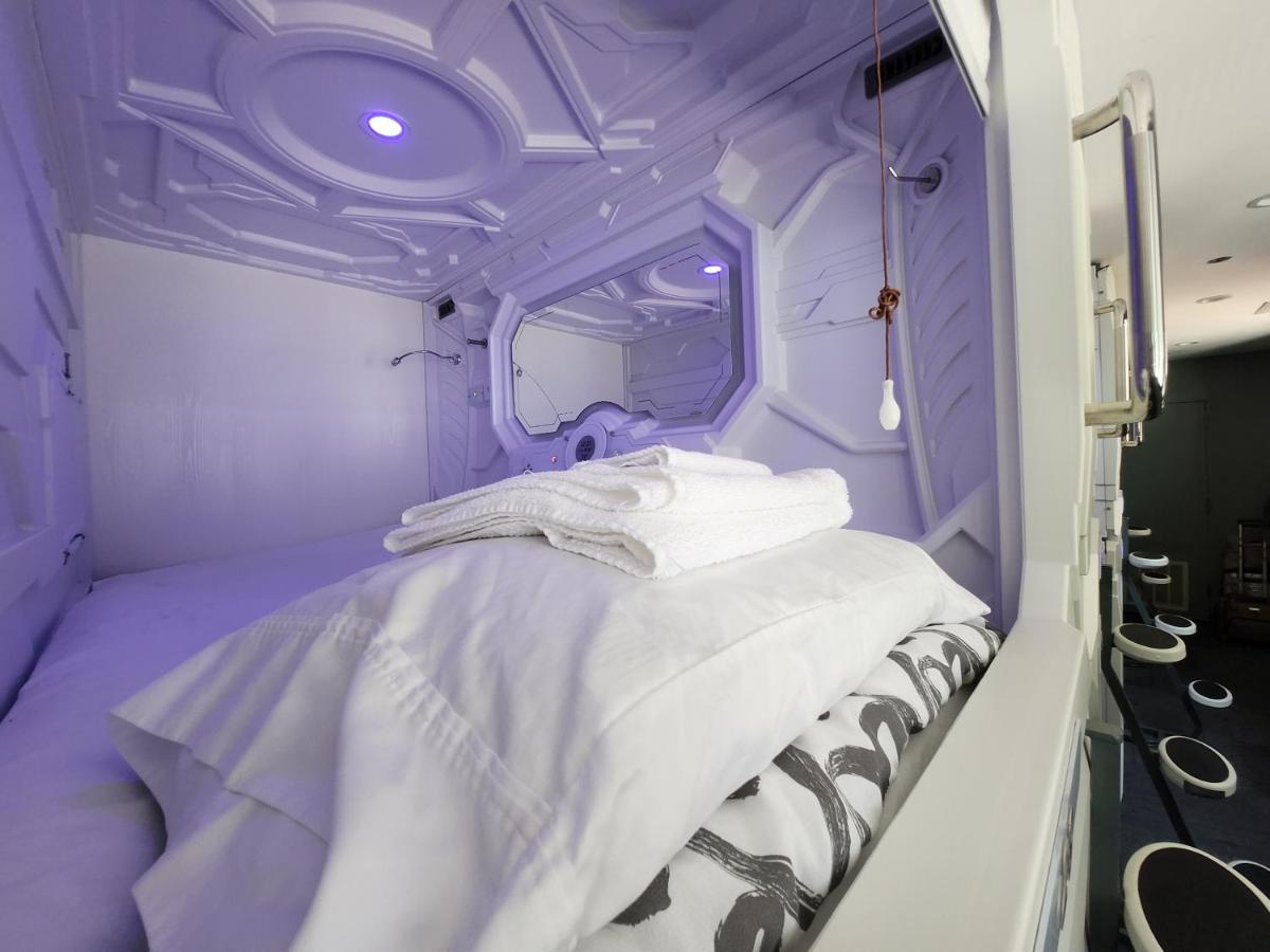 U Street Capsule Hostel Washington Exterior foto