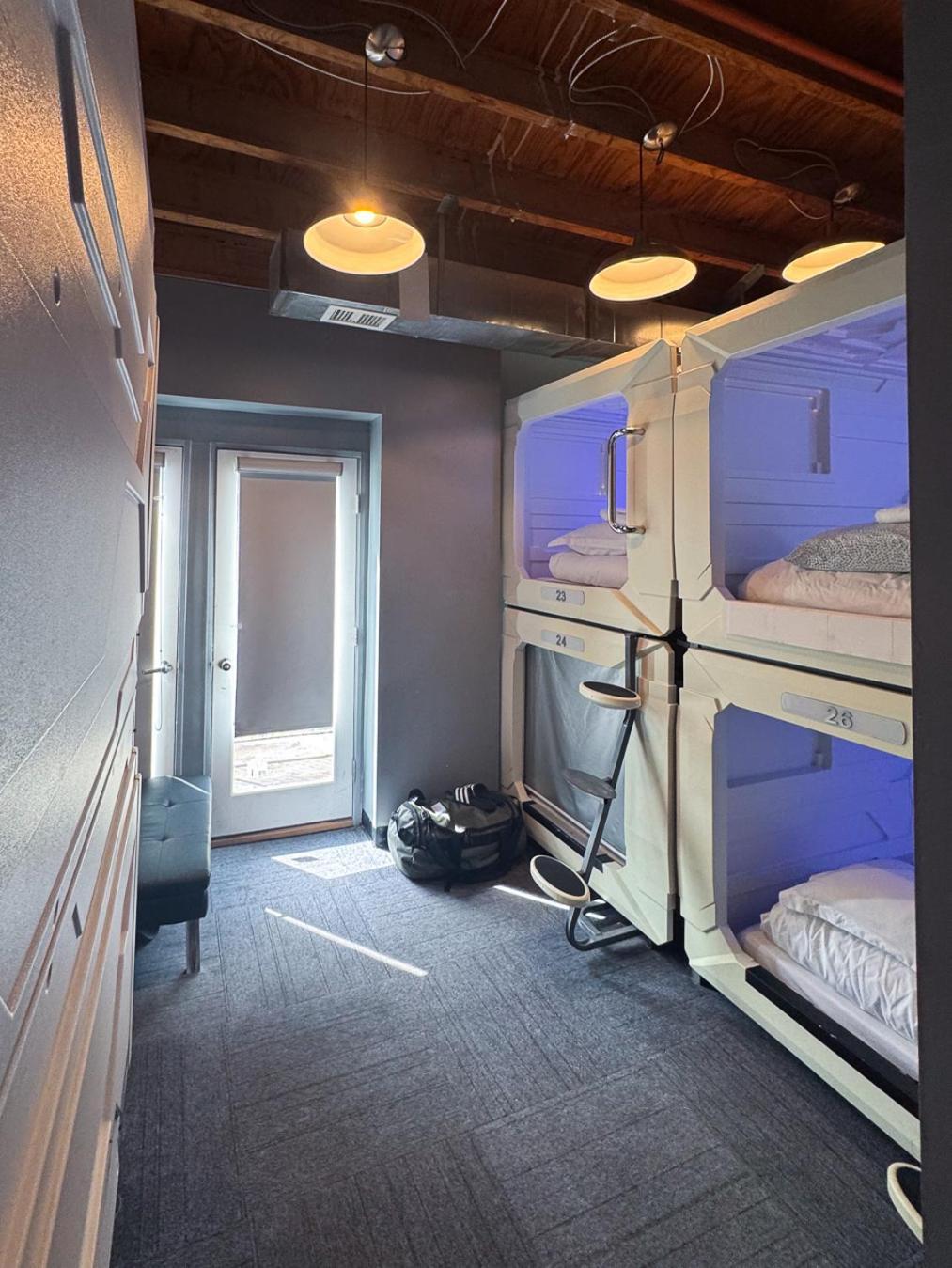 U Street Capsule Hostel Washington Exterior foto