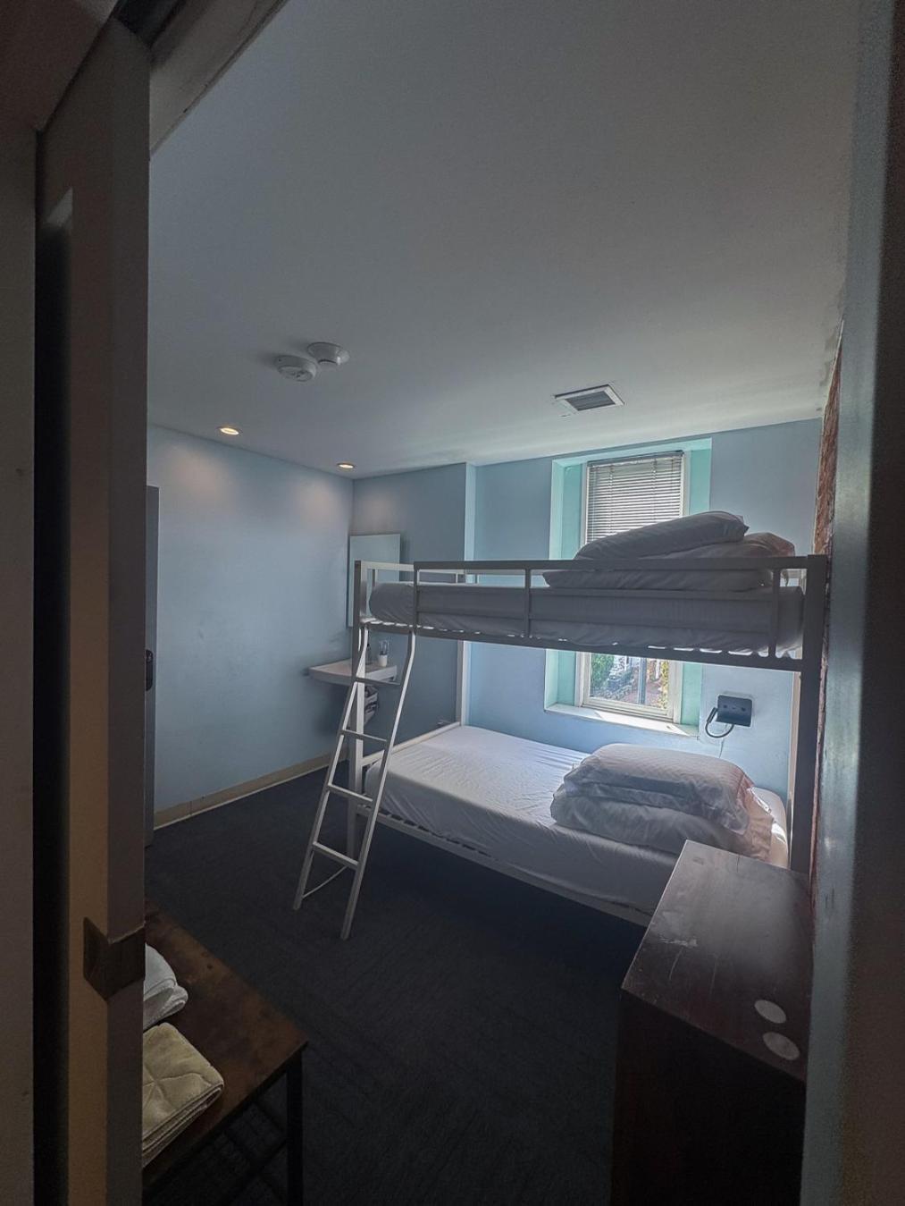 U Street Capsule Hostel Washington Exterior foto